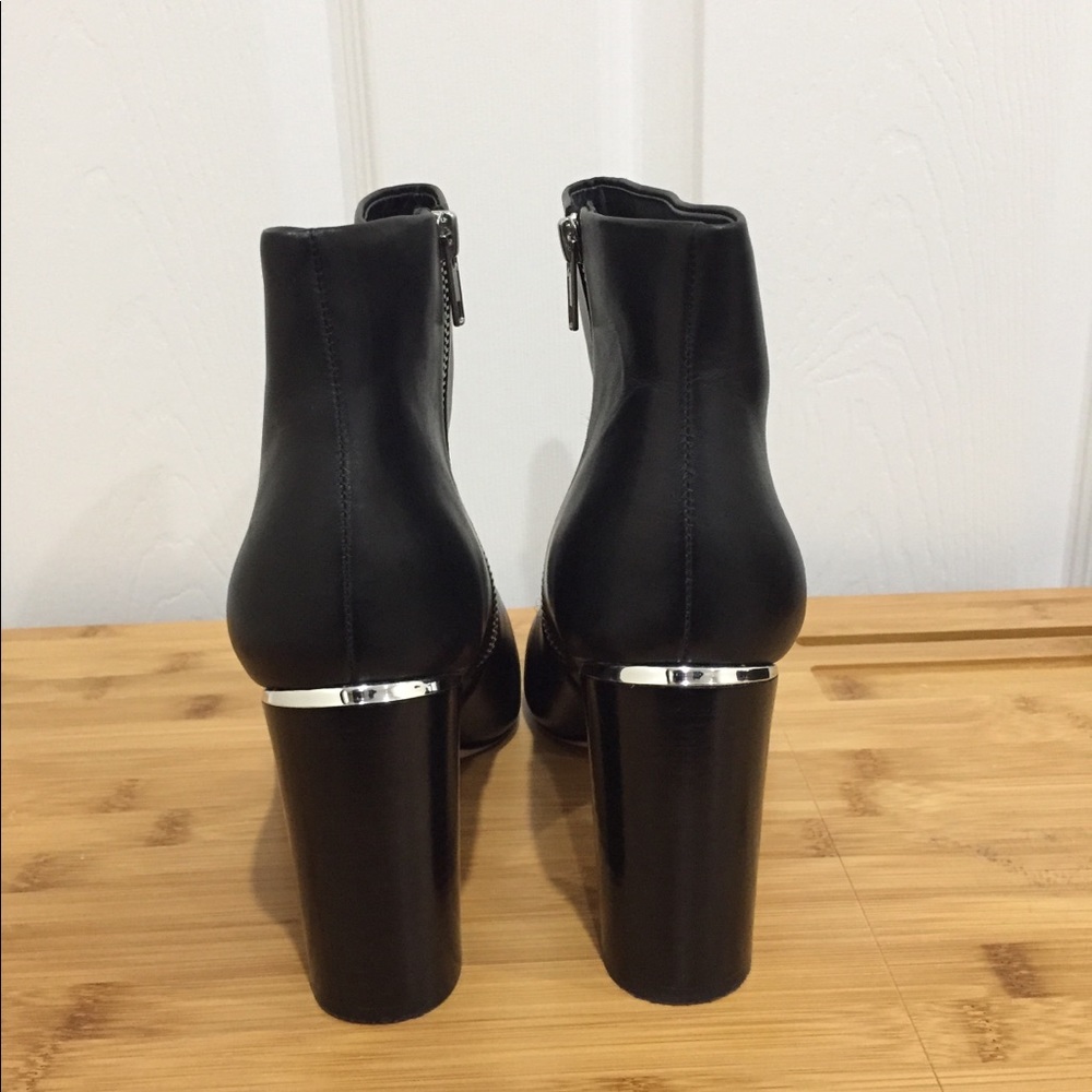 POUR LA VICTOIRE Black Rickie Booties sz 9.5 - Picture 3 of 6